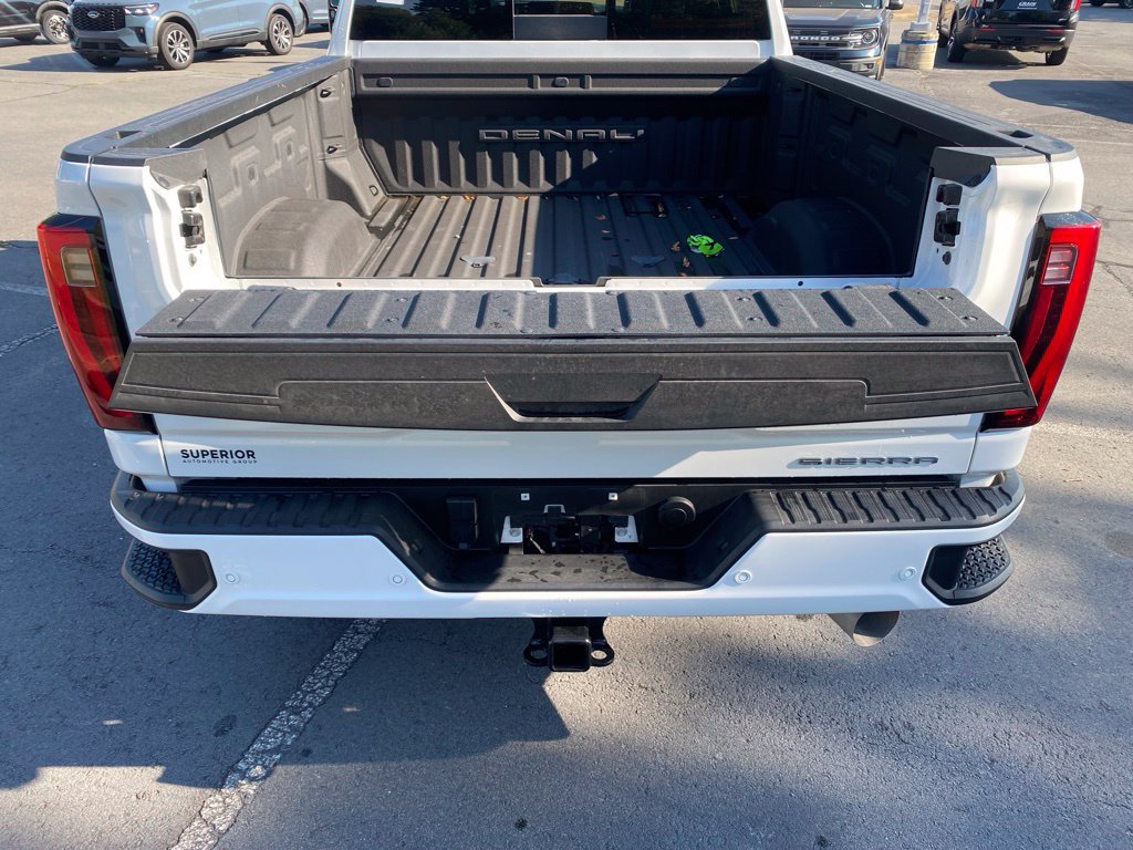 Used 2024 GMC Sierra 2500 Denali Ultimate w/ Max Trailering Package AWD/4WD image 10