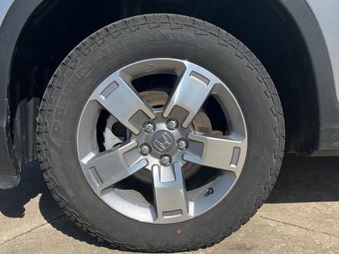 Certified 2025 Honda Ridgeline RTL image 8