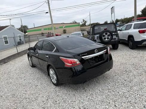 Used 2015 Nissan Altima 2.5 SL w/ Moonroof Package image 4