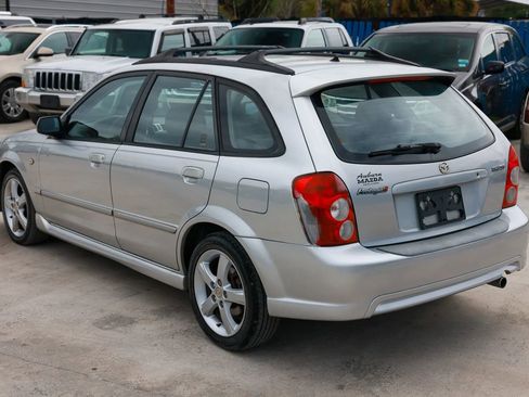 Used 2003 MAZDA Protege5 Hatchback 4D image 3