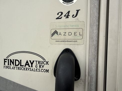 Used 2014 Mercedes-Benz Sprinter 3500 image 25