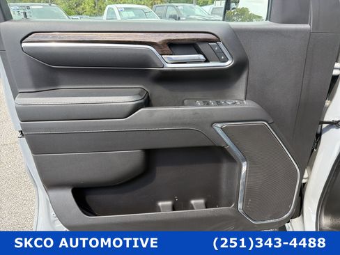 Used 2024 GMC Sierra 1500 Elevation AWD/4WD image 12