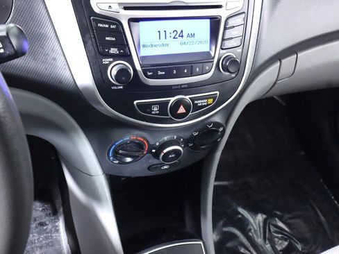 Used 2014 Hyundai Accent GS image 14