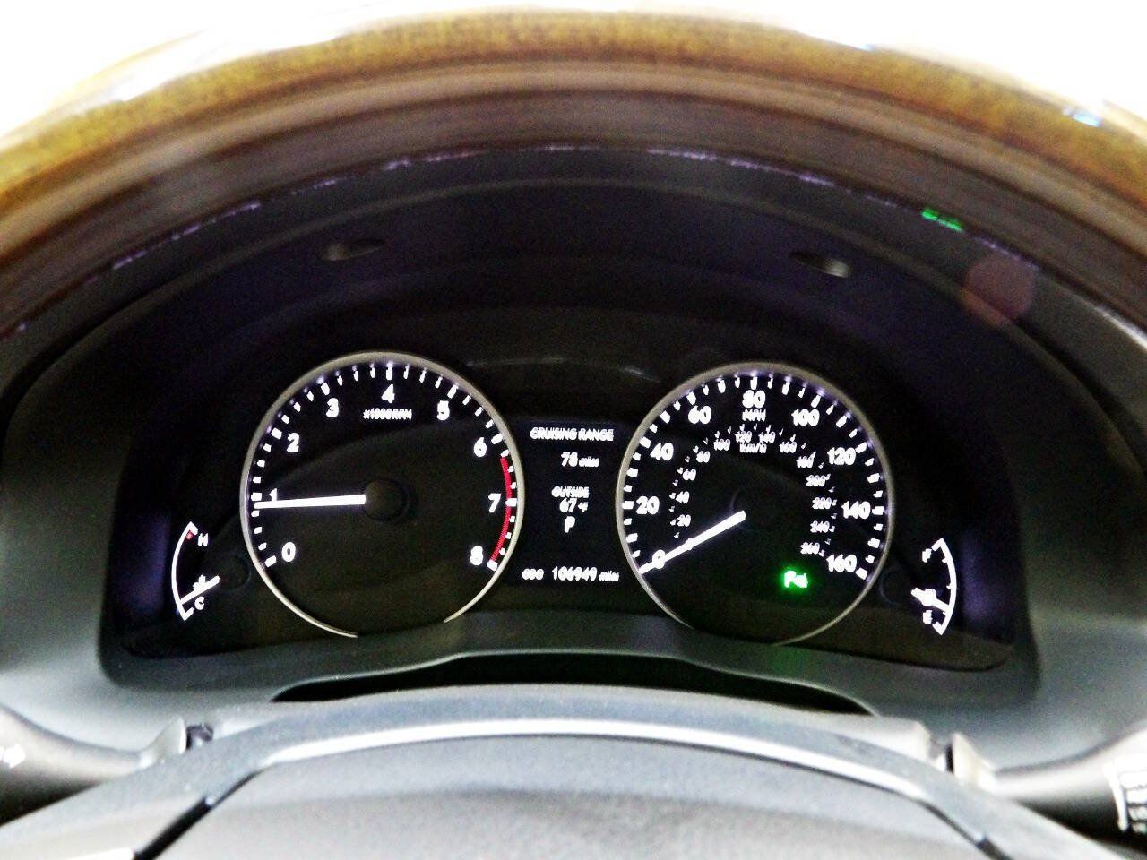 Used 2015 Lexus ES 350 w/ Luxury Package FWD image 15