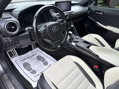 Used 2022 Lexus IS 350 F Sport RWD image 20