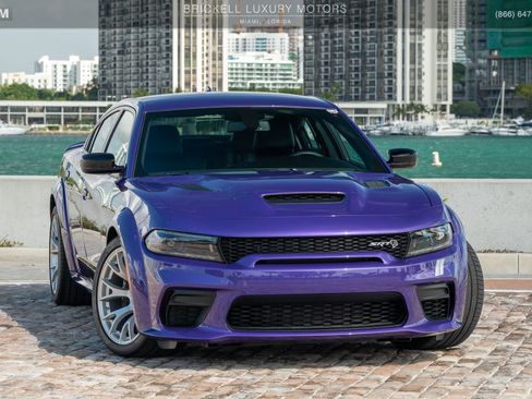 Used 2023 Dodge Charger SRT Hellcat w/ Harman/Kardon Audio Group image 2