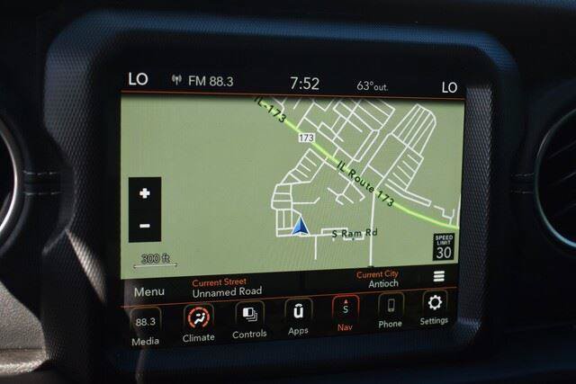 Used 2023 Jeep Wrangler Unlimited Sahara AWD/4WD image 34