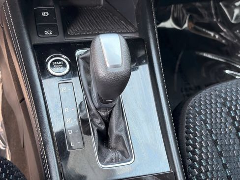 Used 2023 Nissan Kicks SV FWD image 25