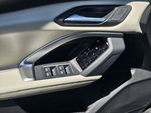 New 2026 Audi Q5 Premium AWD/4WD image 10