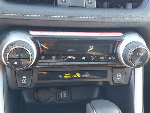 Used 2025 Toyota RAV4 XLE Premium image 23