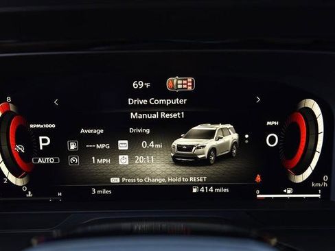 New 2026 Nissan Pathfinder Platinum image 13