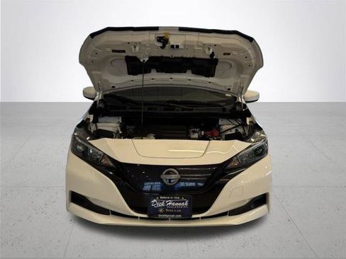 Certified 2023 Nissan Leaf S image 5