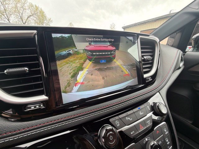 New 2027 Chrysler Pacifica Select FWD image 25