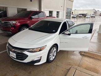 Used 2024 Chevrolet Malibu LT video 1