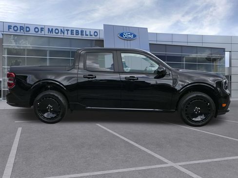 Used 2026 Ford Maverick Lobo AWD/4WD image 2