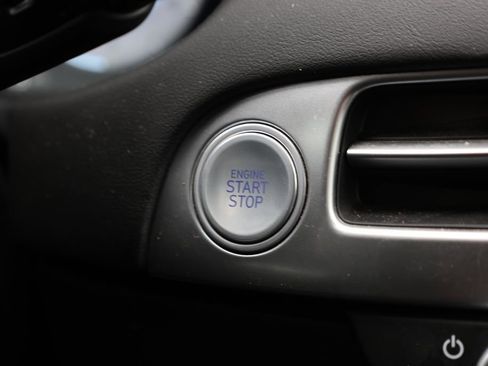 Used 2024 Hyundai Palisade Limited image 24