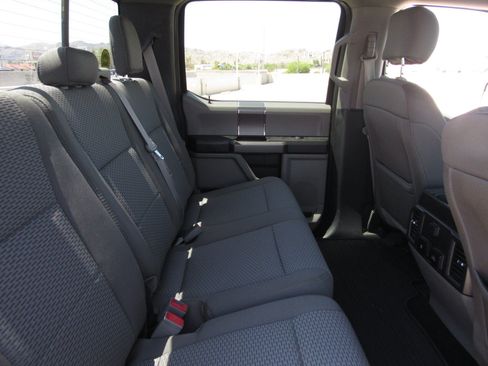 Used 2019 Ford F150 XLT w/ Equipment Group 302A Luxury AWD/4WD image 8