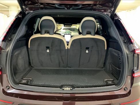 Used 2025 Volvo EX90 Ultra AWD/4WD image 9
