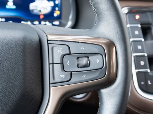 Used 2024 Chevrolet Tahoe High Country image 8