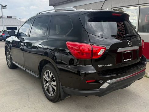 Used 2018 Nissan Pathfinder S AWD/4WD image 4