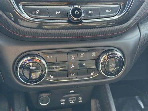 Certified 2023 Chevrolet TrailBlazer RS w/ Sun and Liftgate Package image 14