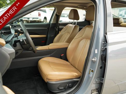 Used 2024 Hyundai Sonata Limited FWD image 7