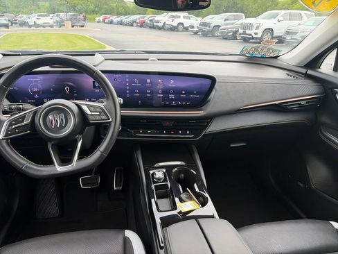 Certified 2025 Buick Envision Sport Touring AWD/4WD image 11