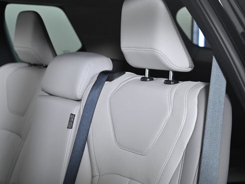 Certified 2026 INFINITI QX60 Luxe w/ Cargo Package image 29