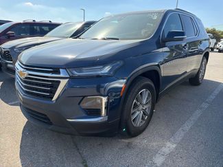 Used 2023 Chevrolet Traverse LT video 1