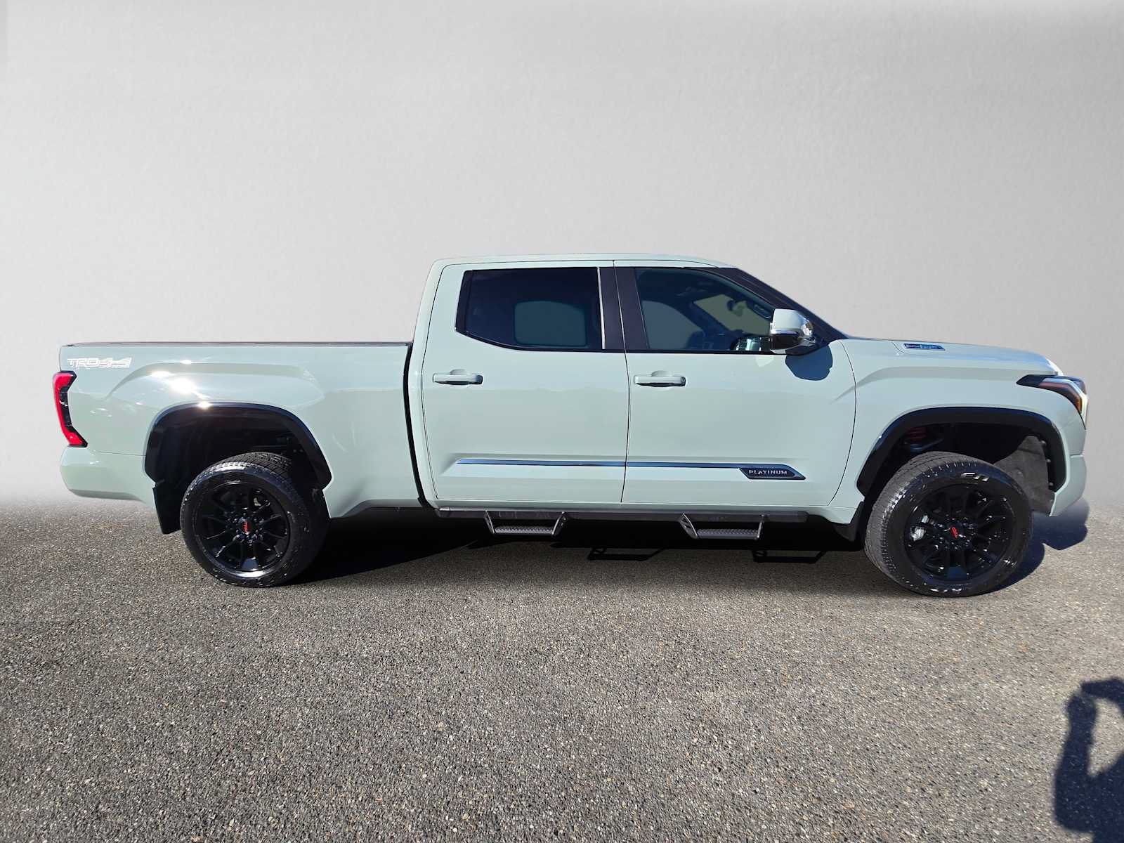 New 2025 Toyota Tundra Platinum w/ TRD Off-Road Package AWD/4WD image 2