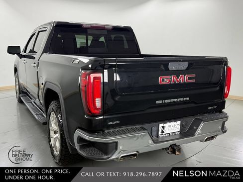 Used 2019 GMC Sierra 1500 SLT w/ SLT Premium Plus Package AWD/4WD image 8