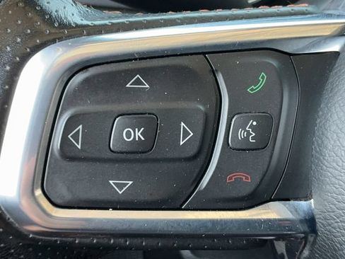 Used 2022 Jeep Gladiator Mojave w/ Cold Weather Group AWD/4WD image 24