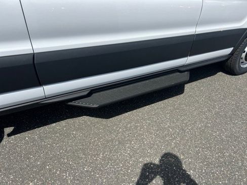 New 2025 Ford Transit 250 148 Medium Roof w/ Load Area Protection Package image 7