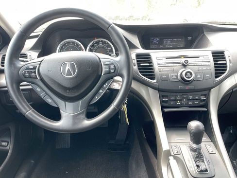 Used 2010 Acura TSX Sedan image 8