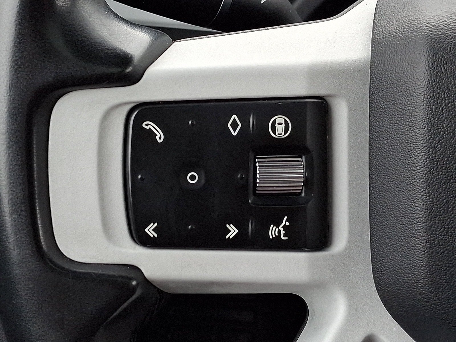 Used 2025 Land Rover Defender 110 S AWD/4WD image 22