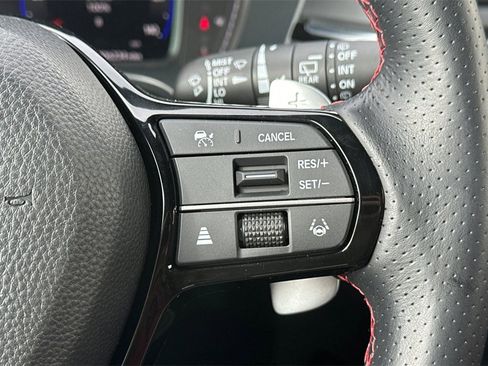 Certified 2025 Acura ADX A-Spec image 30