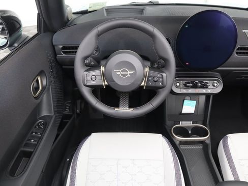 New 2026 MINI Cooper S image 19