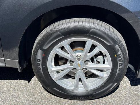 Used 2017 Chevrolet Equinox LS AWD/4WD image 10
