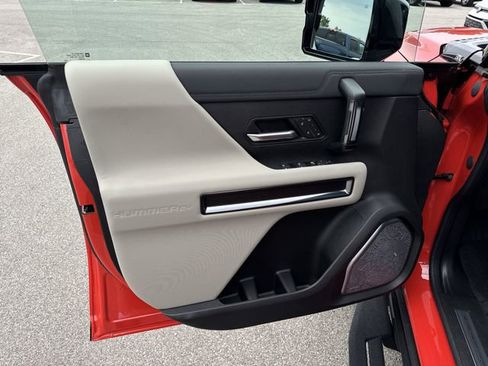 Used 2026 GMC Hummer EV SUV AWD/4WD image 22