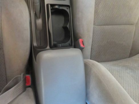 Used 2004 Toyota Camry SE image 36