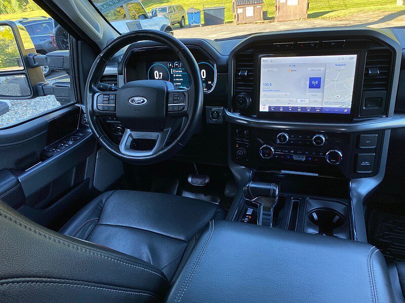 Used 2021 Ford F150 Lariat w/ Equipment Group 502A High AWD/4WD image 22