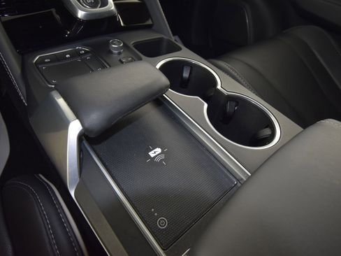 Used 2023 Acura MDX SH-AWD w/ Advance Package image 17