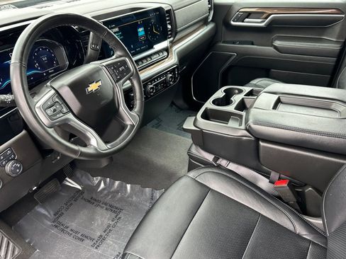 Used 2024 Chevrolet Silverado 1500 LT w/ All Star Edition Plus RWD image 7