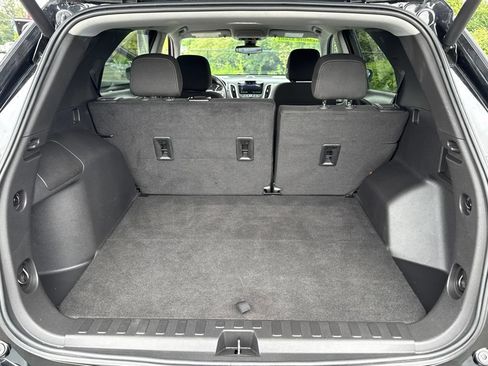 Used 2023 Chevrolet Equinox LT FWD image 15