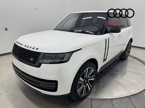 Used 2023 Land Rover Range Rover SE AWD/4WD image 3
