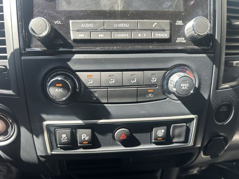 Used 2022 Nissan Titan S w/ S Utility Package RWD image 20