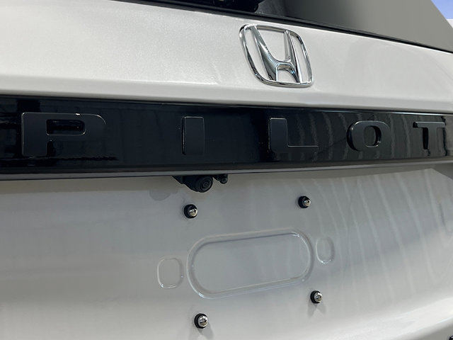 New 2026 Honda Pilot Black Edition image 6