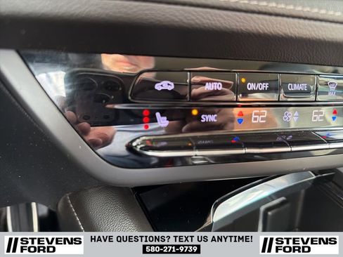 Used 2023 Buick Envision Essence w/ Sport Touring Package FWD image 31