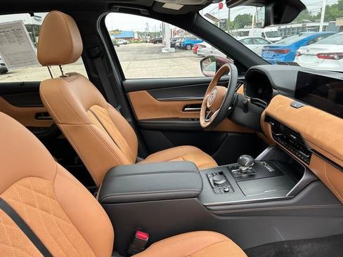 Used 2024 MAZDA CX-90 3.3 Turbo S w/ Premium Plus image 31