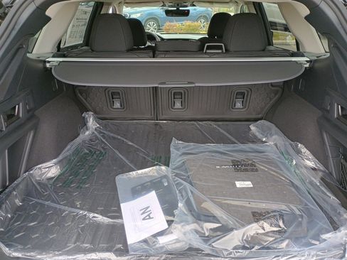 New 2025 Subaru Outback Premium image 15